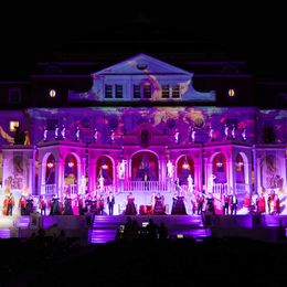 © Anna Stöcher Großartige Kulisse mit beleuchtetem Konzerthaus
