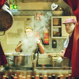 Flirten und gut essen kann man am Samstag unter anderem im Café Kandl