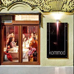 Große Weinauswahl und feine Küche im Kommod