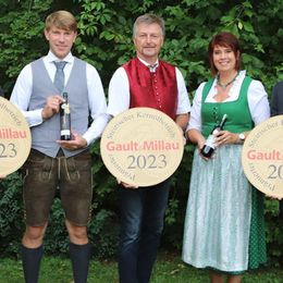 Verkostungsleiter Reinhold Zötsch, Martin Pronegg (Rang 2), das Ehepaar Sommer (Sieger) und Patrick Esterer (Rang 3) - (v.l.n.r.)