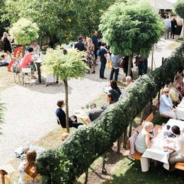 Genussvolles Ambiente am Weinlaubenhof Kracher