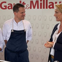 Max Natmessnig bei der Gault&Millau Genussmesse mit Martina Hohenlohe