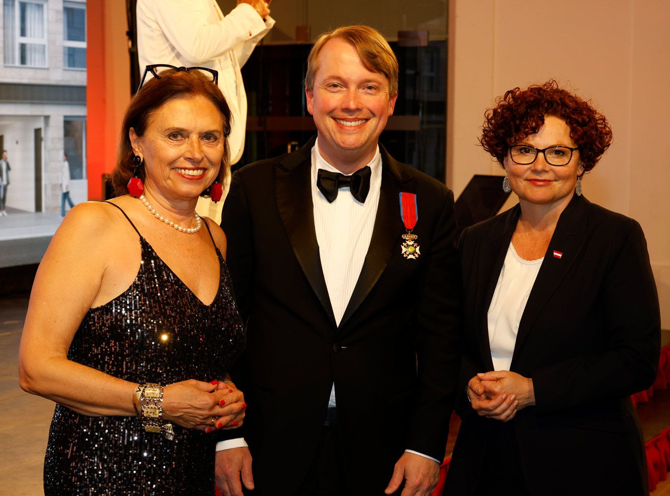 Susanne Kraus-Winkler, U.S. Botschafter Art Fisher und Elisabeth Zehetner