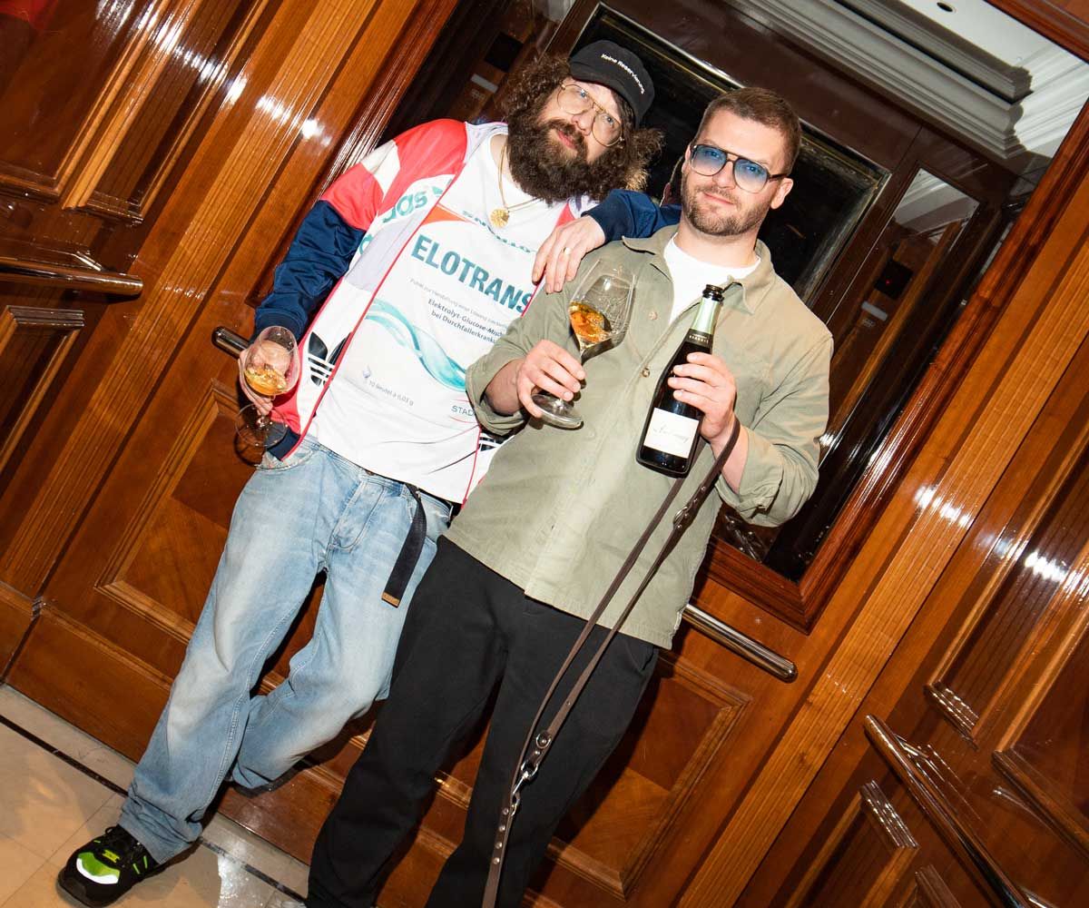 Ein kultiges Duo: Rapper Curly und Sommelier Willi Schlögl