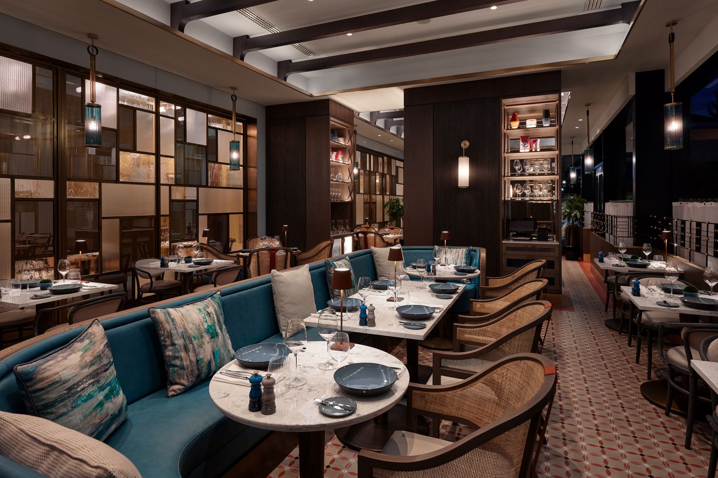Lenz Social Dining null