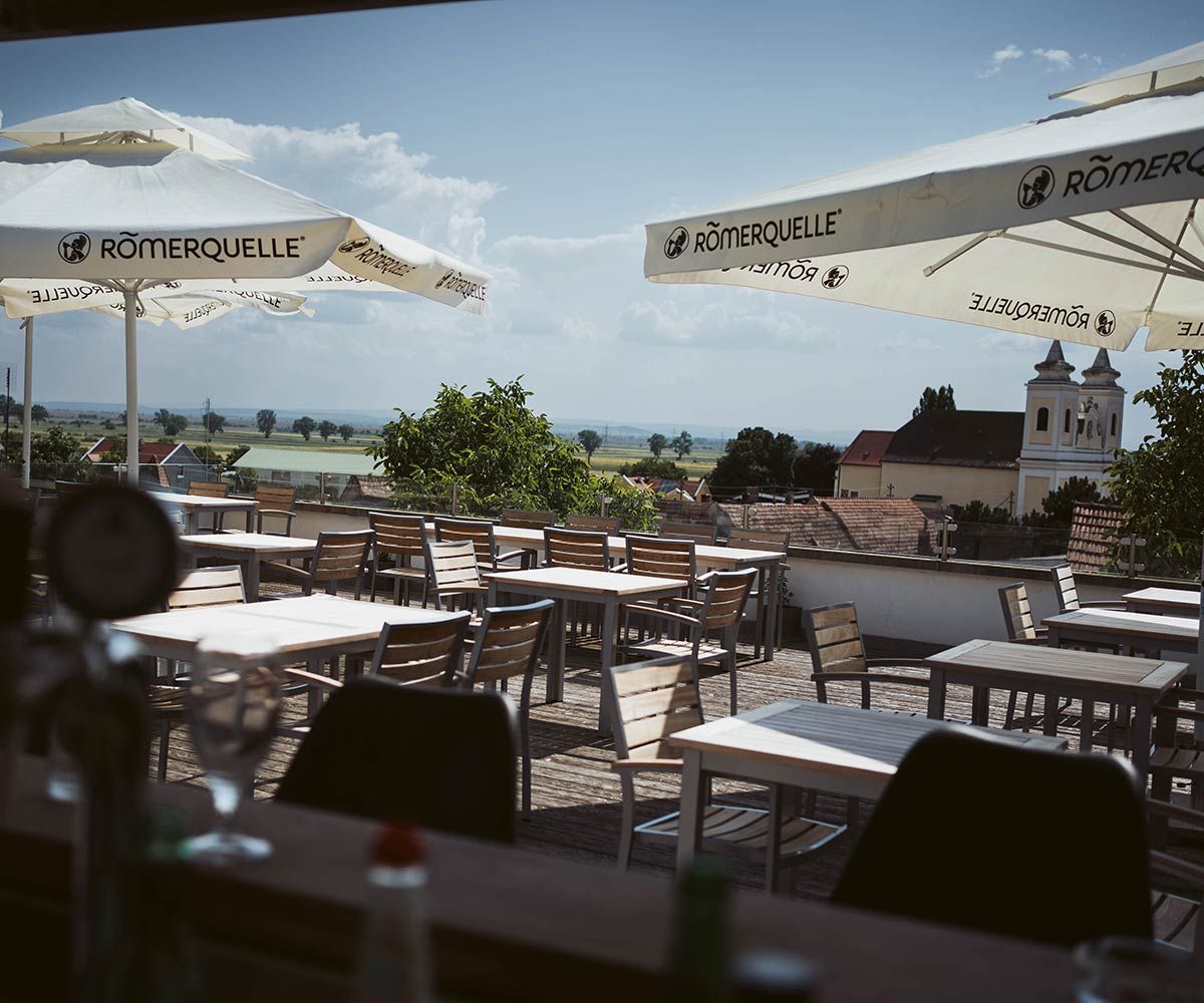 Terrasse mit herrlicher Aussicht