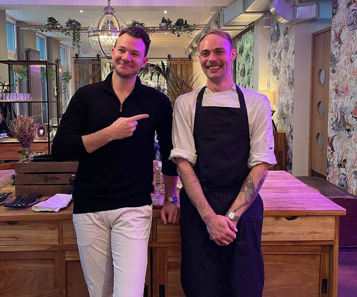 Gastronom Benjamin Buxbaum und Chefkoch Joel Mikulan