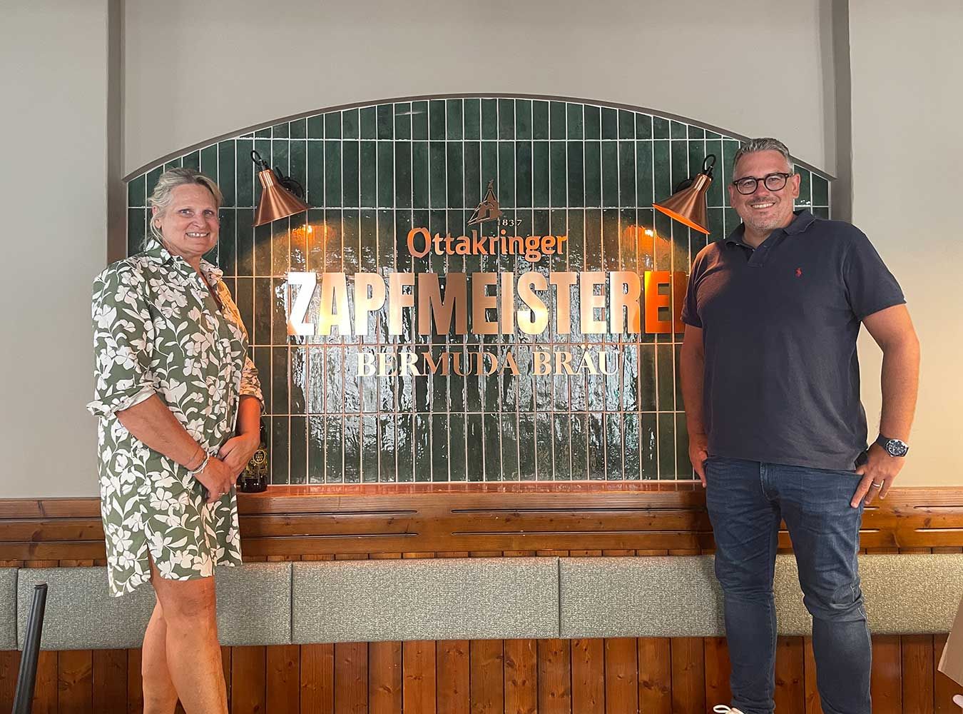 Gabriele und Robert Huth in der Zapfmeisterei