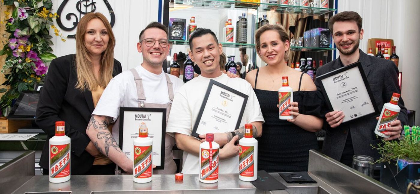 Maria Kitsati, Steven Daevel, Christian Wu, Lieke Van Vlie, Fabio-Vorraber