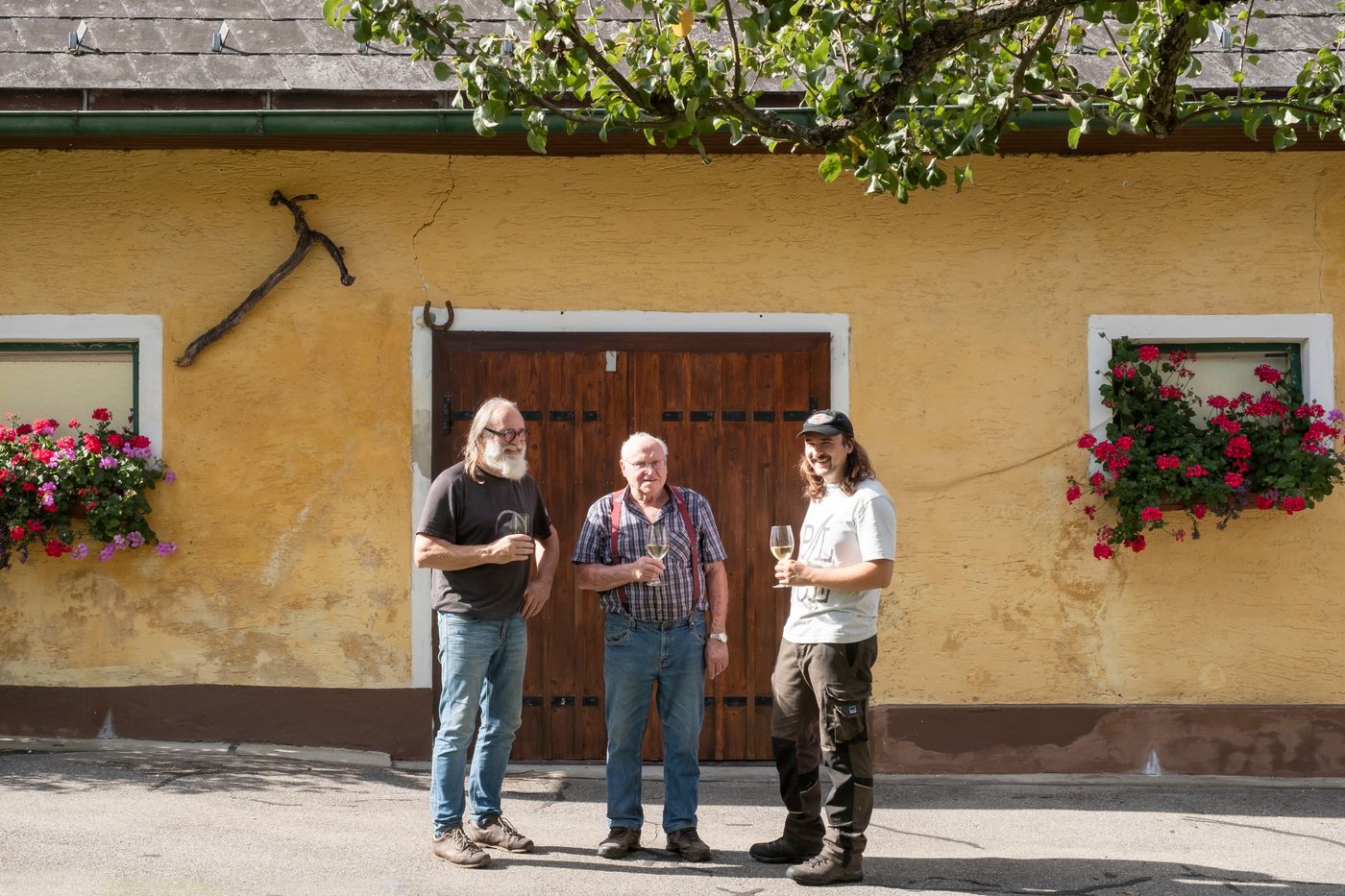 Ewald Zweytick Wein GmbH null