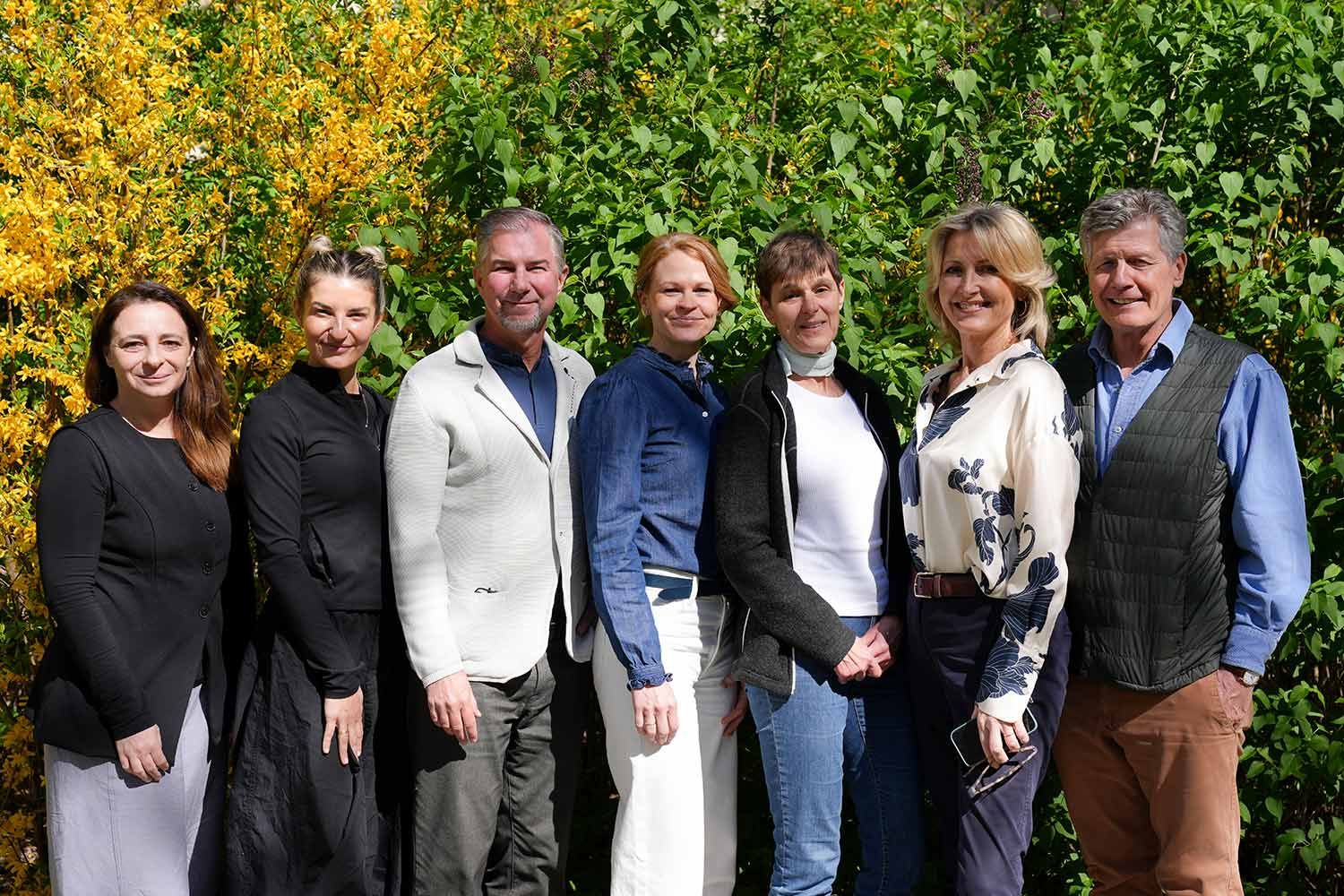 Die Jury: Marion Hofer, Anna Iziks, Bernhard Degen, Caroline Schlinter-Maltan, Romana Fertl, Martina und Karl Hohenlohe