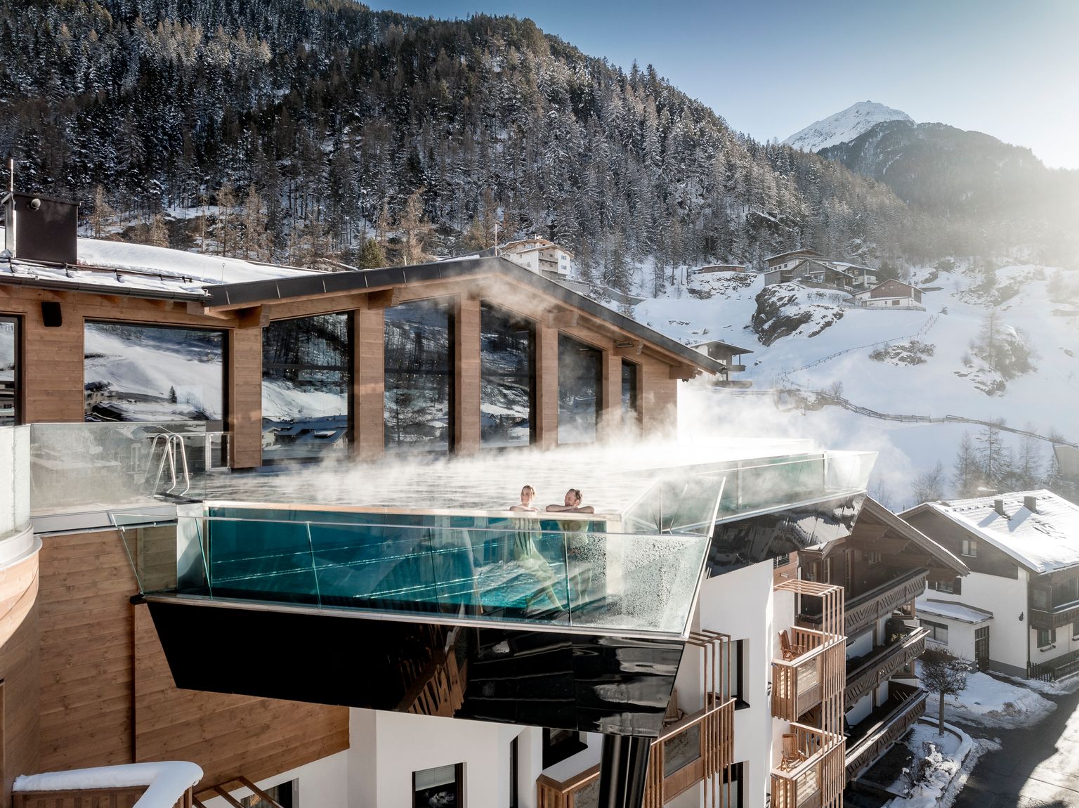 Hotel Das Central Sölden by Rudi Wyhlidal