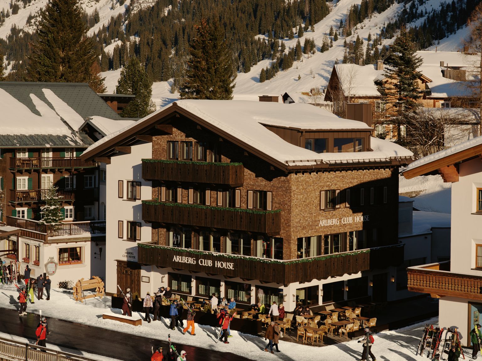 Arlberg Club House null