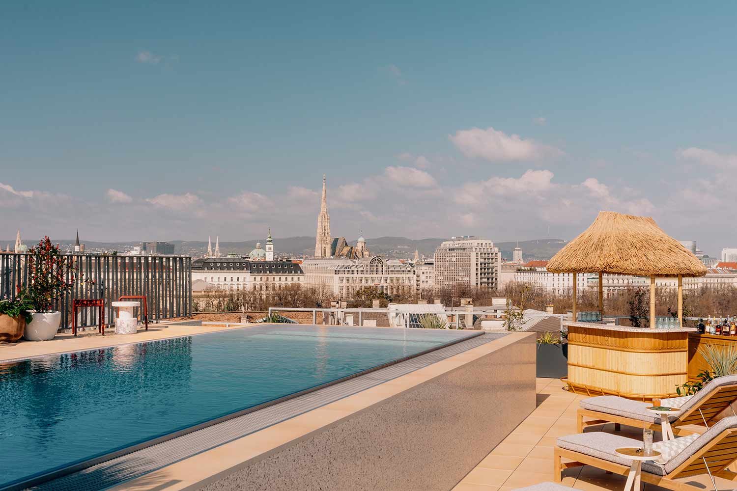Pooldeck