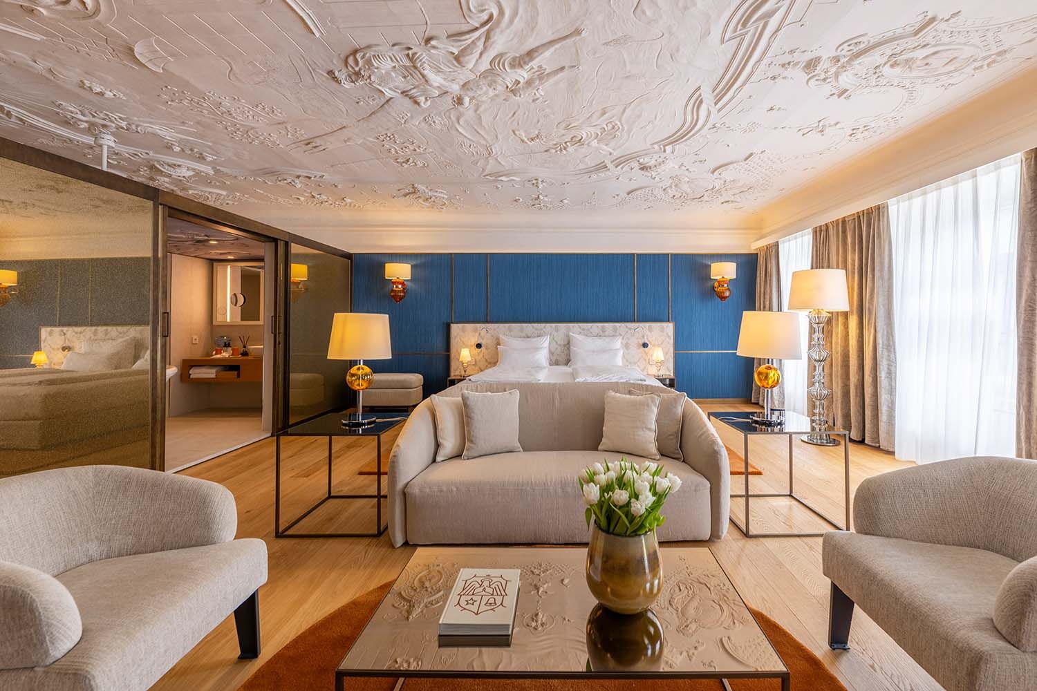 © Michael Grössinger Honeymoon Suite