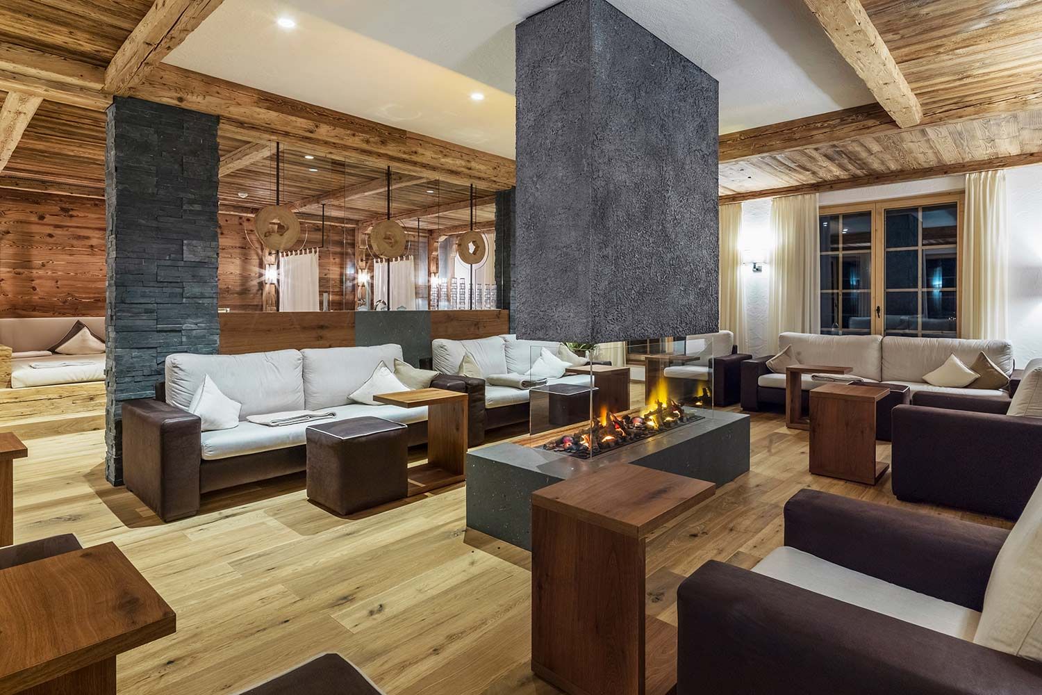 Lounge im Spa-Chalet