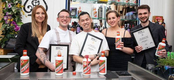 Maria Kitsati, Steven Daevel, Christian Wu, Lieke Van Vlie, Fabio-Vorraber