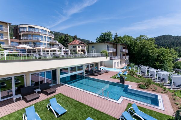 Hotel Balance****S null