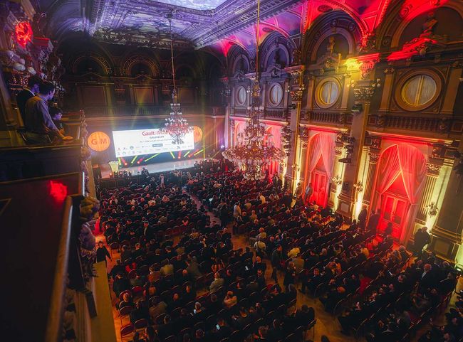 Feierliche Gala im Nationalpalast
