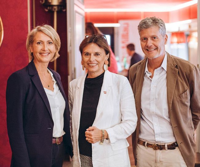 Martina Hohenlohe, Susanne Kraus-Winkler, Karl Hohenlohe im Sacher
