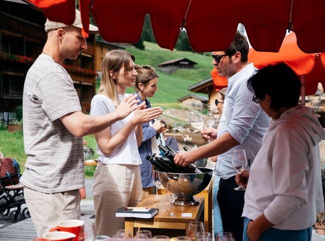 © Rote Wand Gourmethotel | Ingo Pertramer Das Gourmethotel Rote Wand in Lech lädt zum Sommerfest