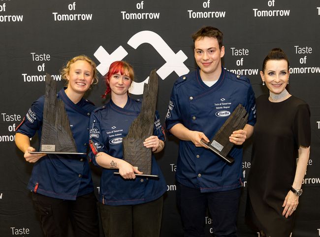 (v.l.n.r.) Theresa Postl, Carina Andress, Valentin Wagner, Alexandra Gorsche