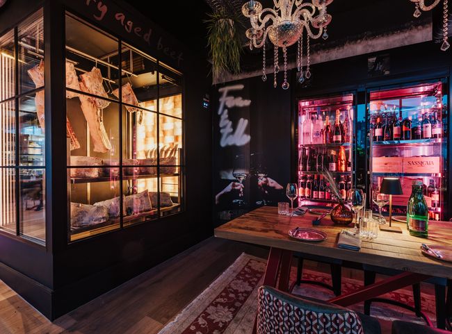 © Augenweide Restaurant mit begehbarem Dry-Ager