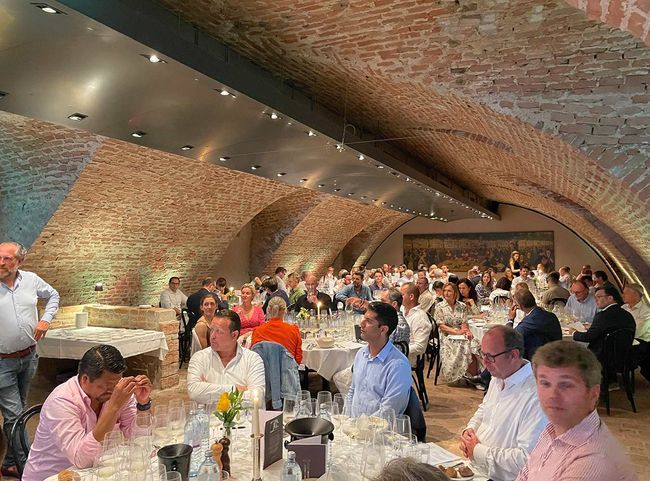 © Bernhard Degen Im Keller des Pfarrwirts