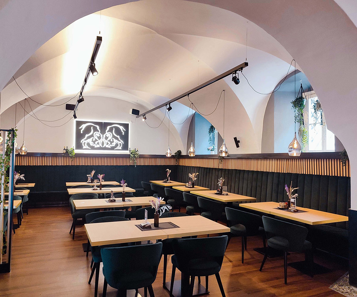 Graz: Thomas Liu eröffnet Ramen Makotoya - News - 2025 - Gault&amp;Millau